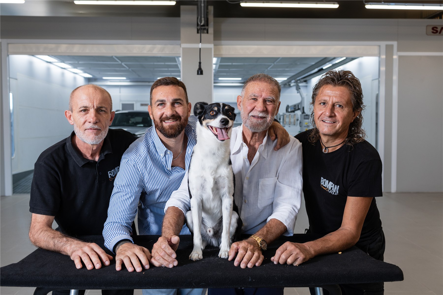 Il team BOMPAN Group nella carrozzeria